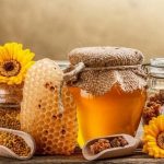 عسل و فرآورده های زنبور عسل به صورت کلی و جزیی