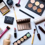 استخدام در فروشگاه آرایشی بهداشتی